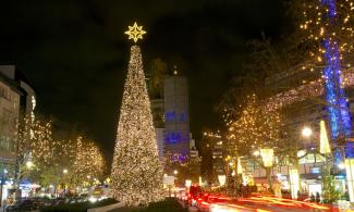 Weihnachtsbaum mit Kerzen