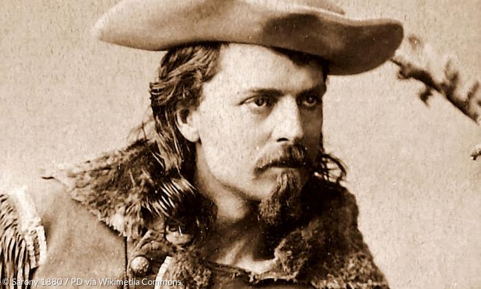Buffalo Bill (William Frederick Cody, 1846-1917) auf einer 1880 in New York entstandenen Fotografie.
