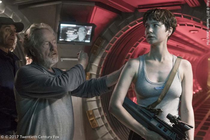 »Alien: Covenant«: Regisseur Ridley Scott mit Hauptdarstellerin Katherine Waterston (Daniels).