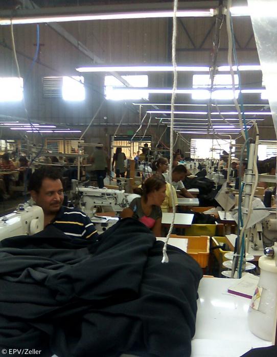 Textilfabrik in El Salvador / Innen