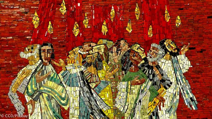 Mosaikdarstellung des Heiligen Geistes und der Apostel