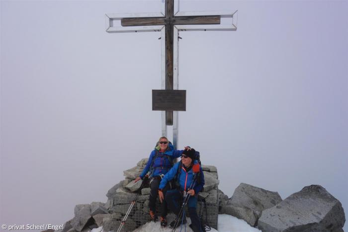 Christine Scheel und Gerhard Engel auf dem Gipfel des Großvenedigers
