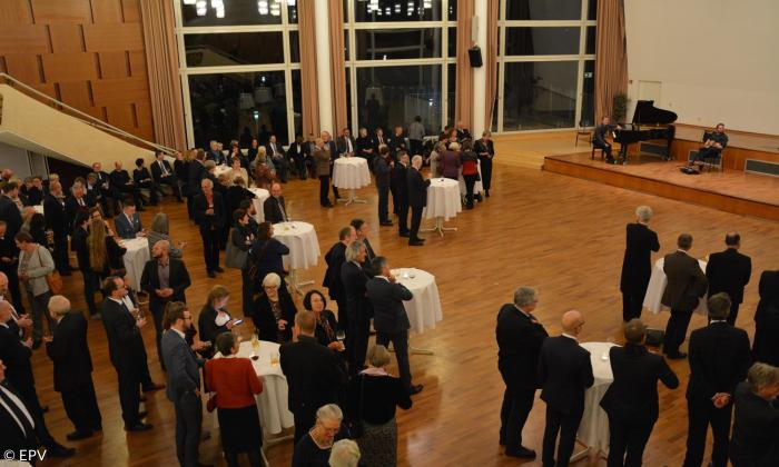 Empfang der Synodalen im Konzertsaal von Garmisch-Partenkirchen