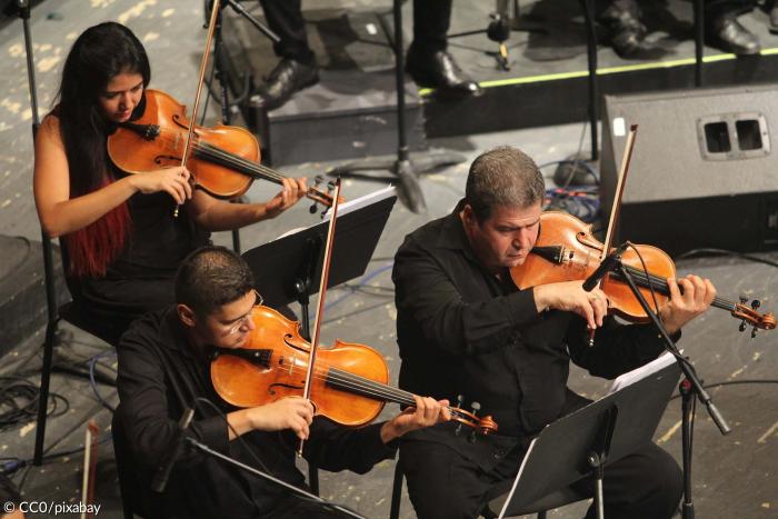 Klassik Orchester Geigen Musik Streicher 