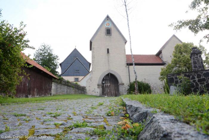 Kirchenburg in Serrfeld