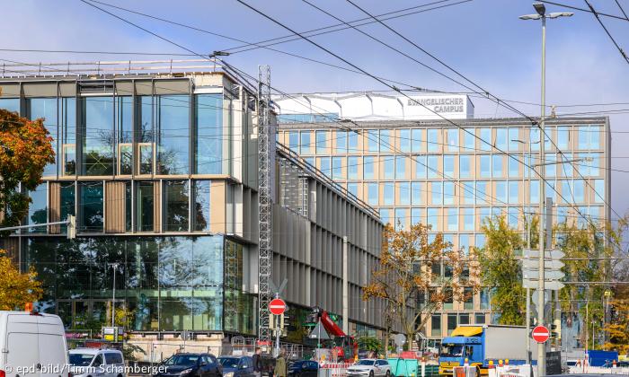 Gebäude