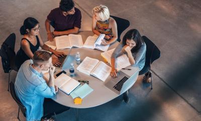Evangelische Theologie: Bachelor und Master – neue Abschlüsse sollen Studium attraktiver machen