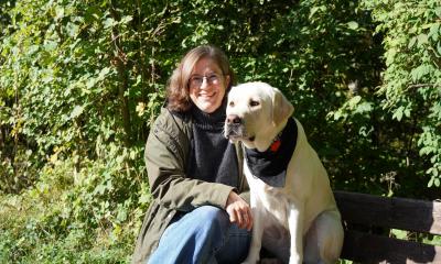 Wie eine Pfarrerin mit ihrem Hund Menschen die Seelsorge erleichtert