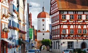 Oettingen: Eine Stadt zwischen zwei Konfessionen | Lebensformen