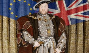 Heinrich VIII. vor Union Jack und Europafahne: raus aus der EU mit der »Henry VII clause«, die in der britischen Demokratie Gesetzgebung am Parlament vorbei ermöglicht.