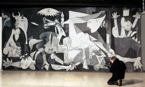 »Guernica« von Pablo Picasso (Museo Reina Sofía, Madrid).