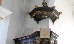 Die Volpini-Kanzel in der  St.-Sixtus-Kirche in  Gunzenhausen-Laubenzedel.