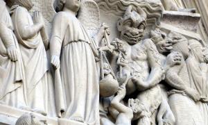 Engel Teufel Erzengel Michael Notre Dame
