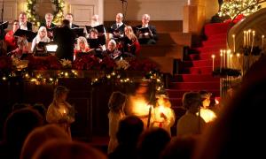 Weihnachtsmusik: Chor und Engel